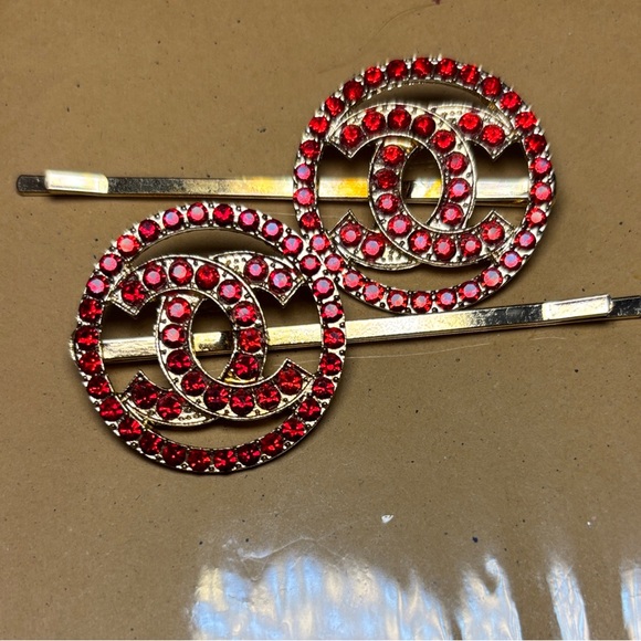 New Luxurious Gold and Red Crystal Hair Clips - Picture 4 of 7